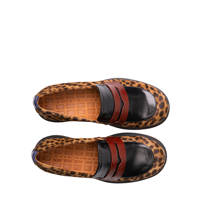 Chie Mihara Trivia Leopard Print Leather Loafers - DOLITA